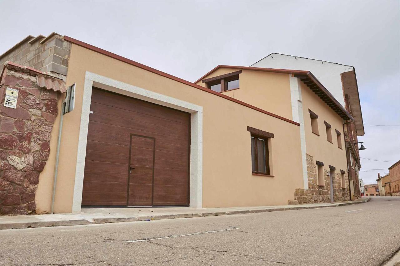 Casa Rural Nueve Villas Amusco Luaran gambar